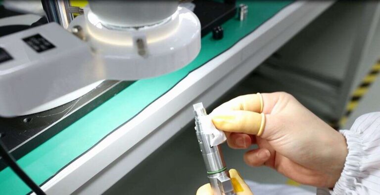 Maintain Precision: The Importance of Regularly Cleaning the Lens of Your Laser Cutter