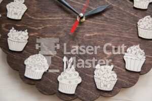 Cupcakes clock Laser Cut File